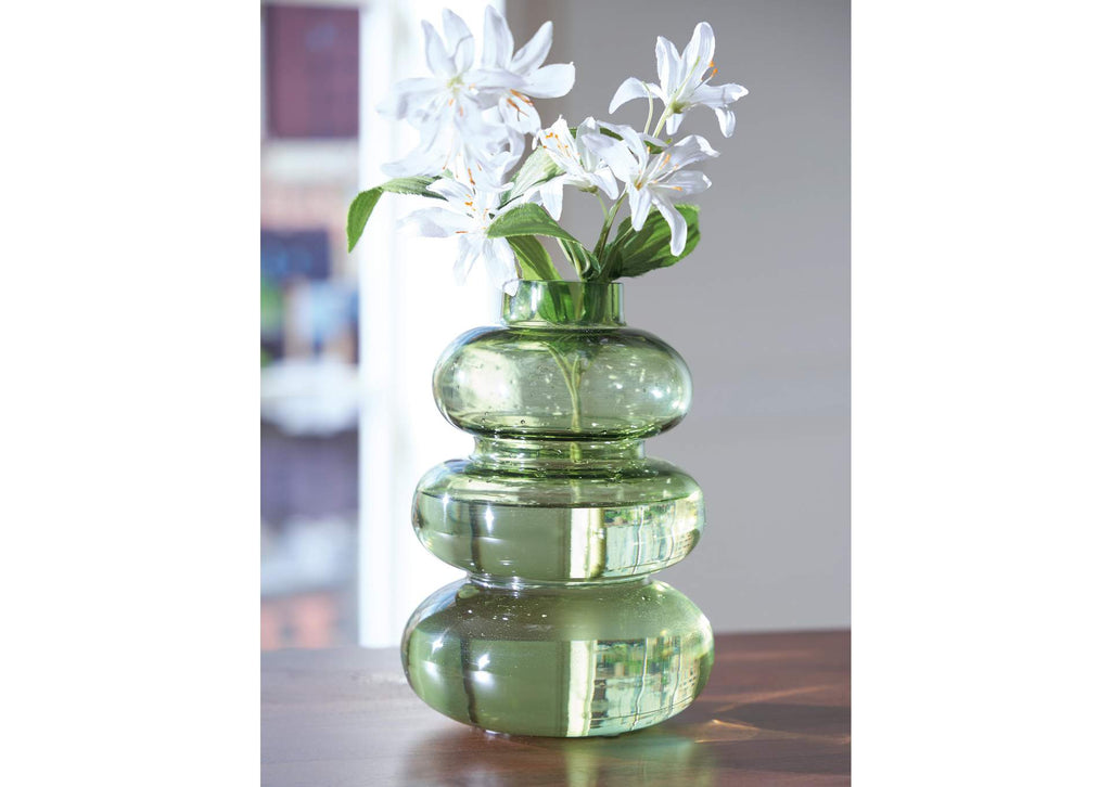 Renethorne Vase