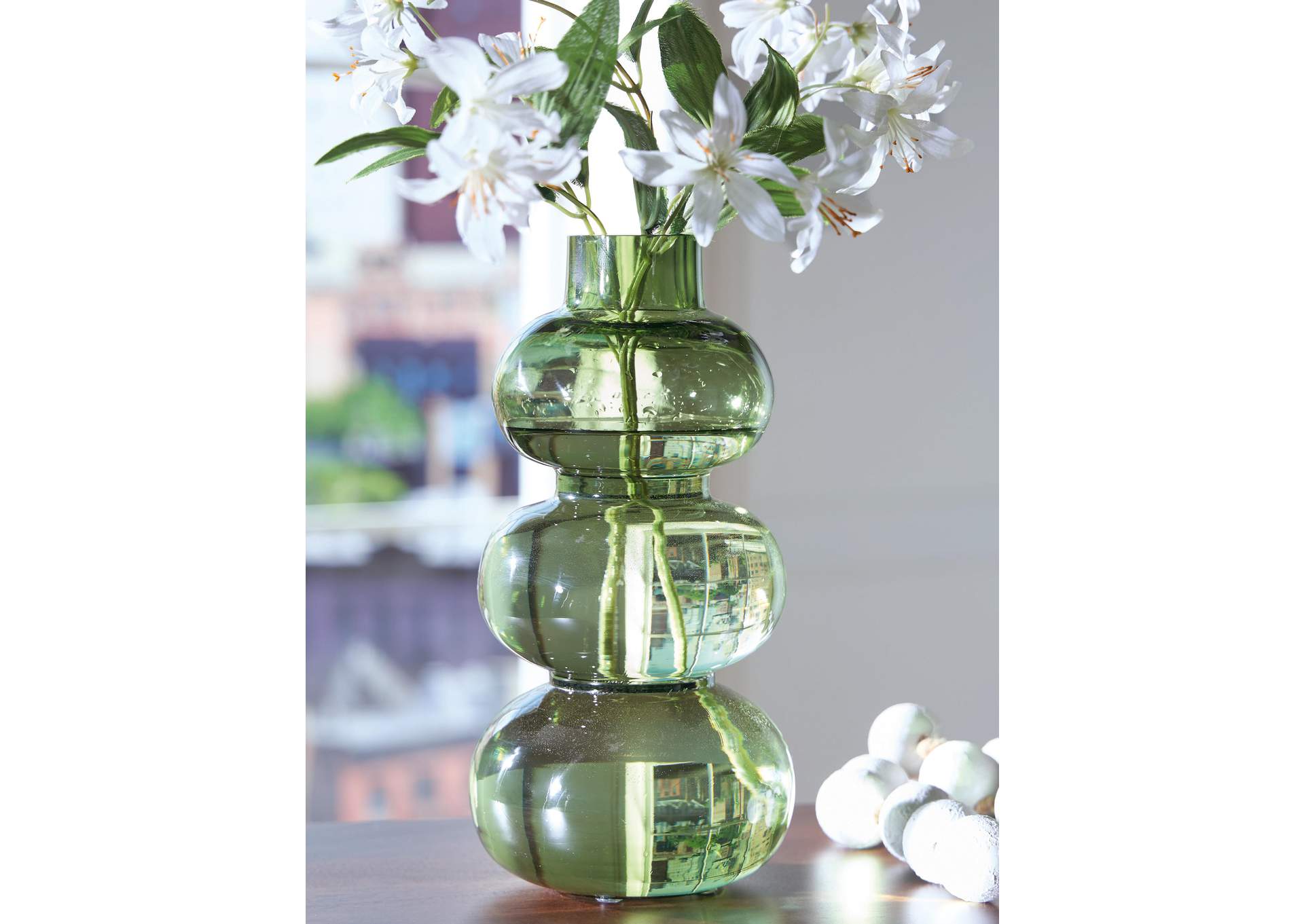 Renethorne Vase