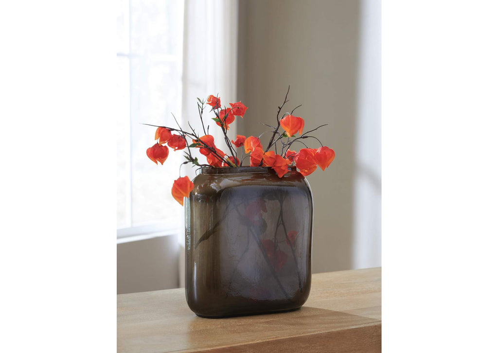 Sumner Vase