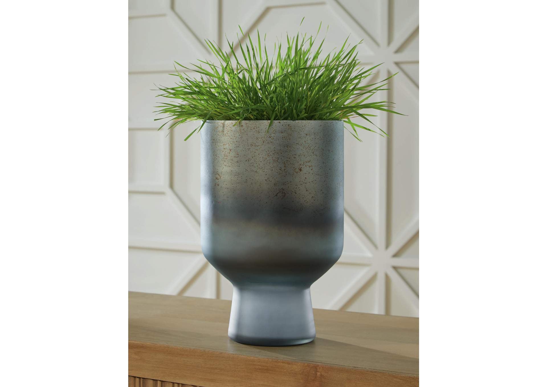 Pennmore Vase