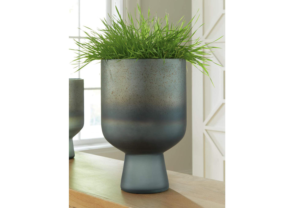Pennmore Vase