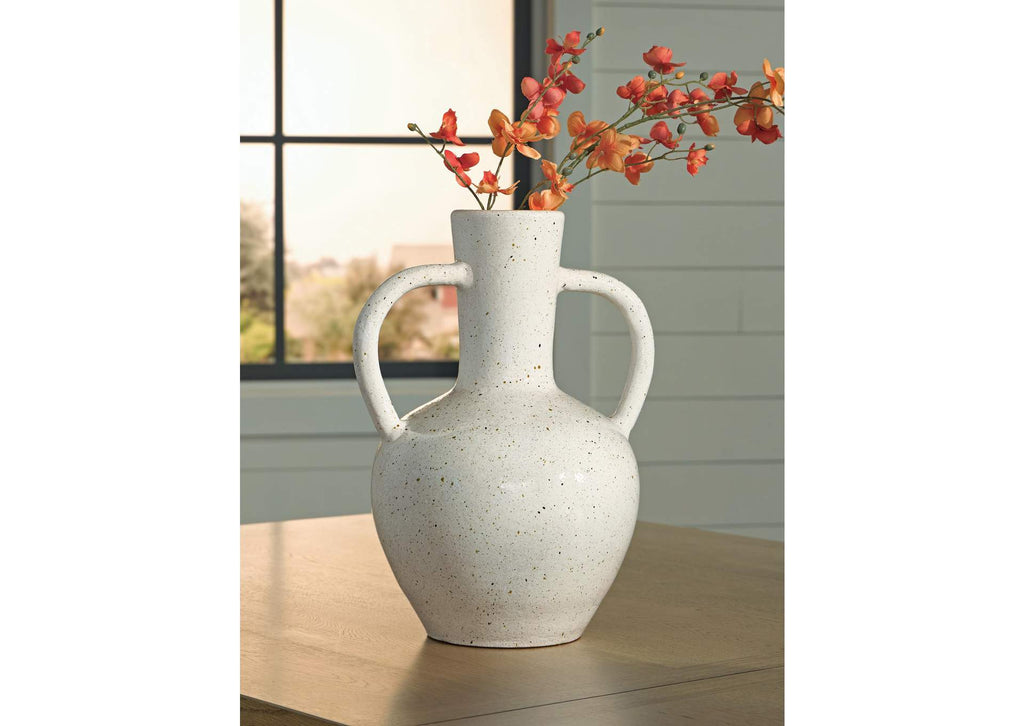 Dallinworth Vase