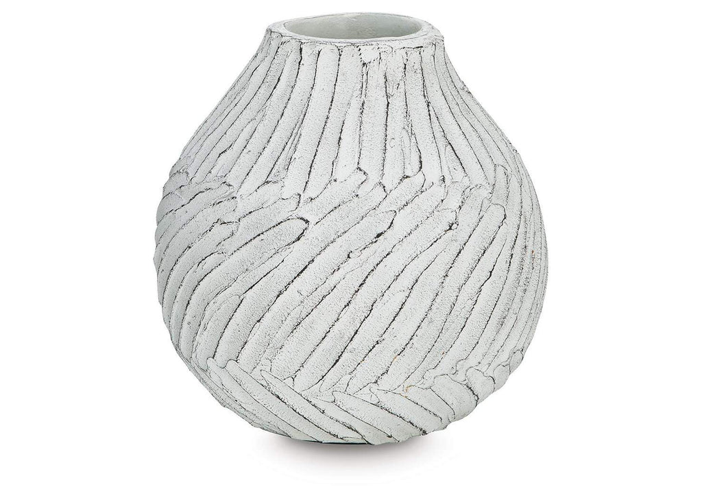 Shelvie Vase