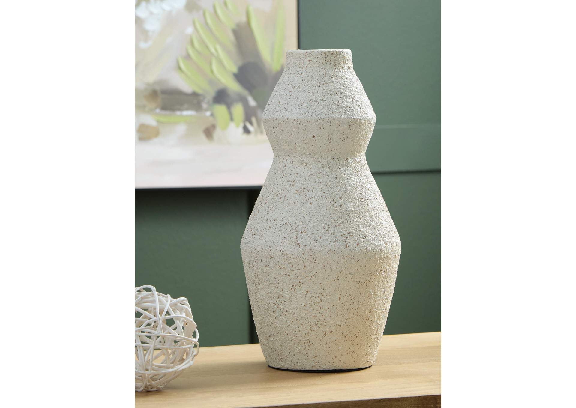 Dawthorne Vase