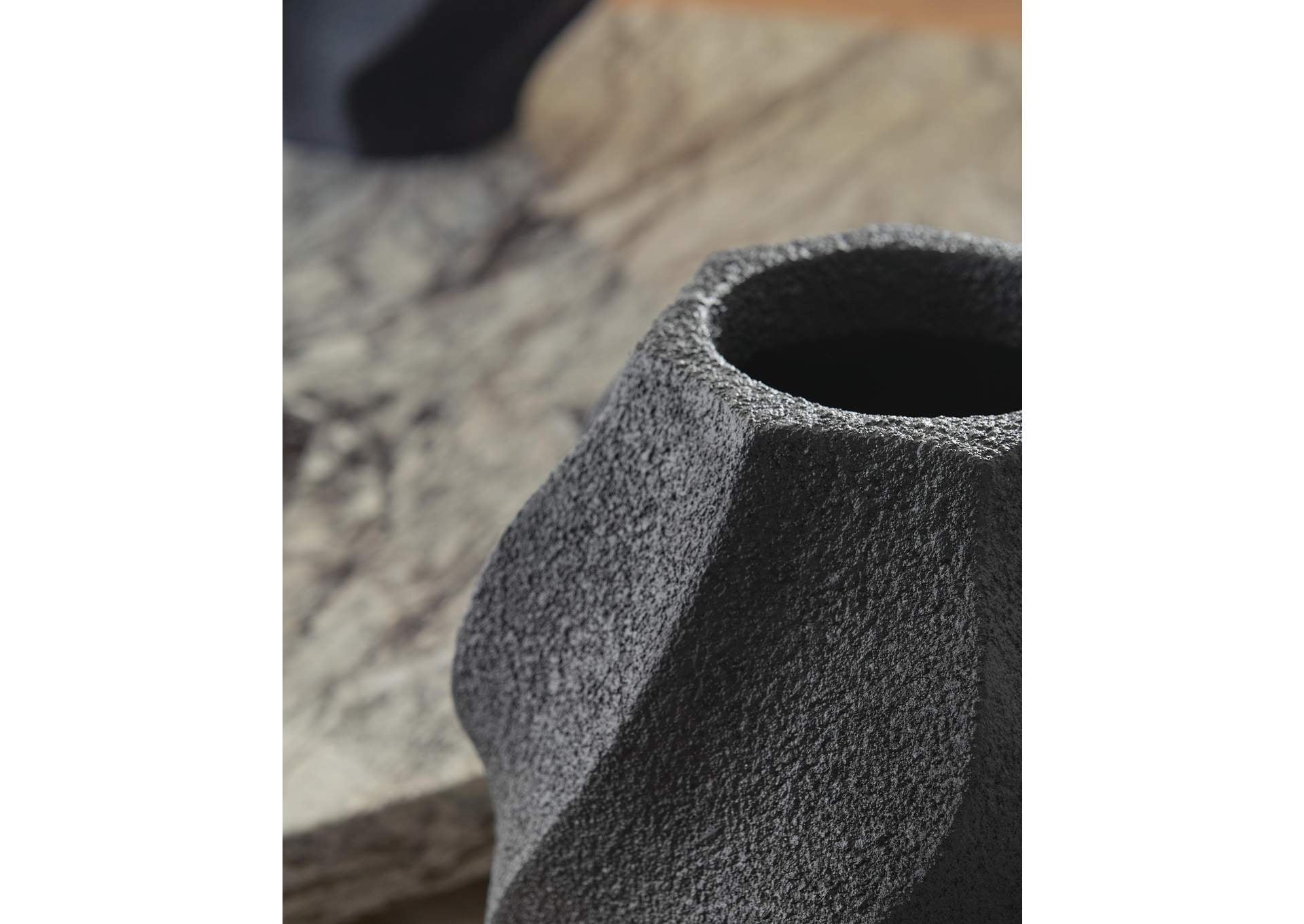 Judworth Vase detail