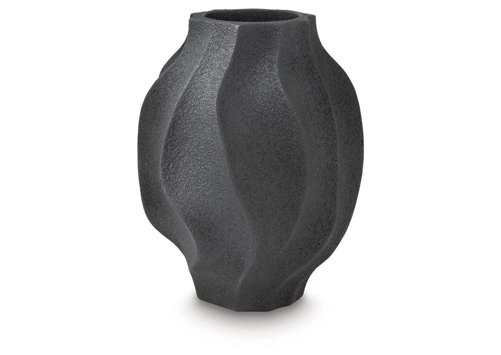 Judworth Vase