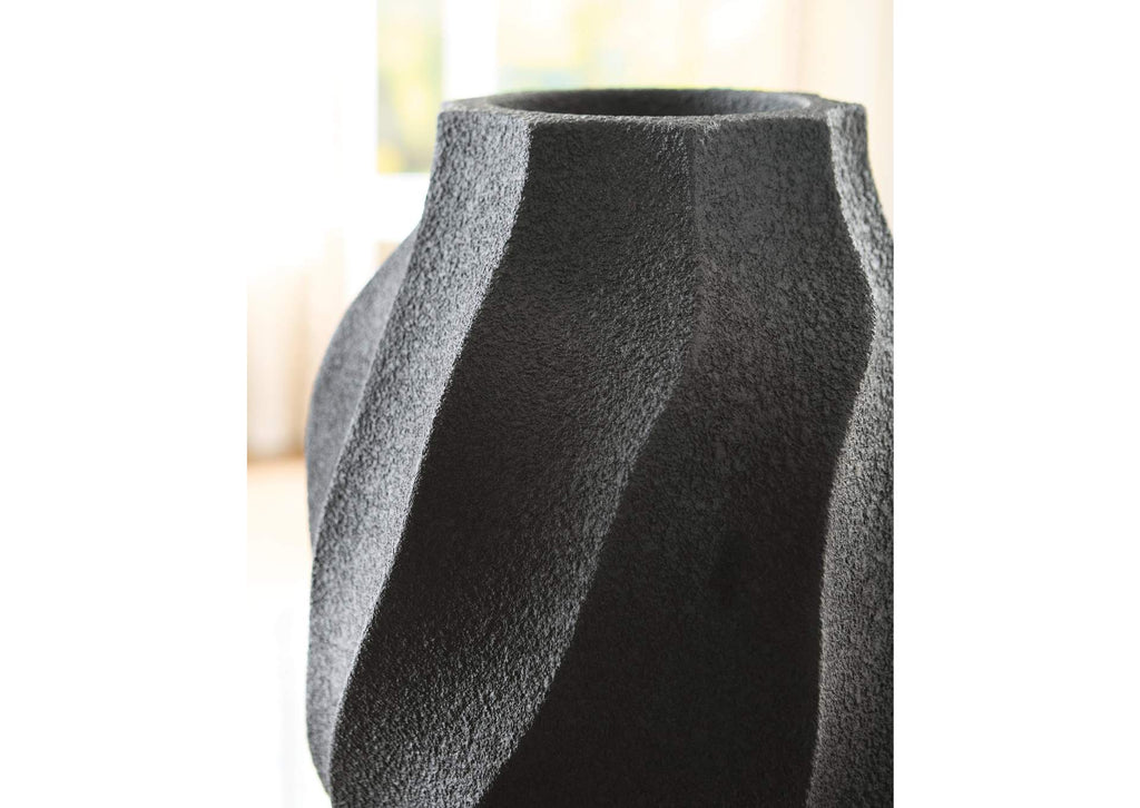 Judworth Vase detail