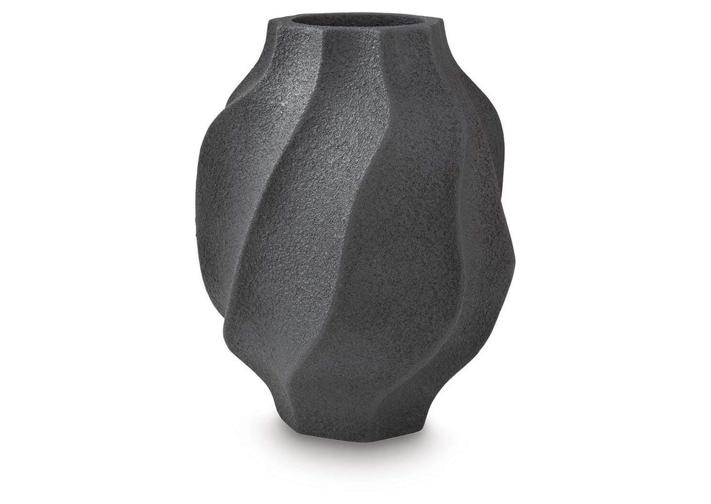 Judworth Vase