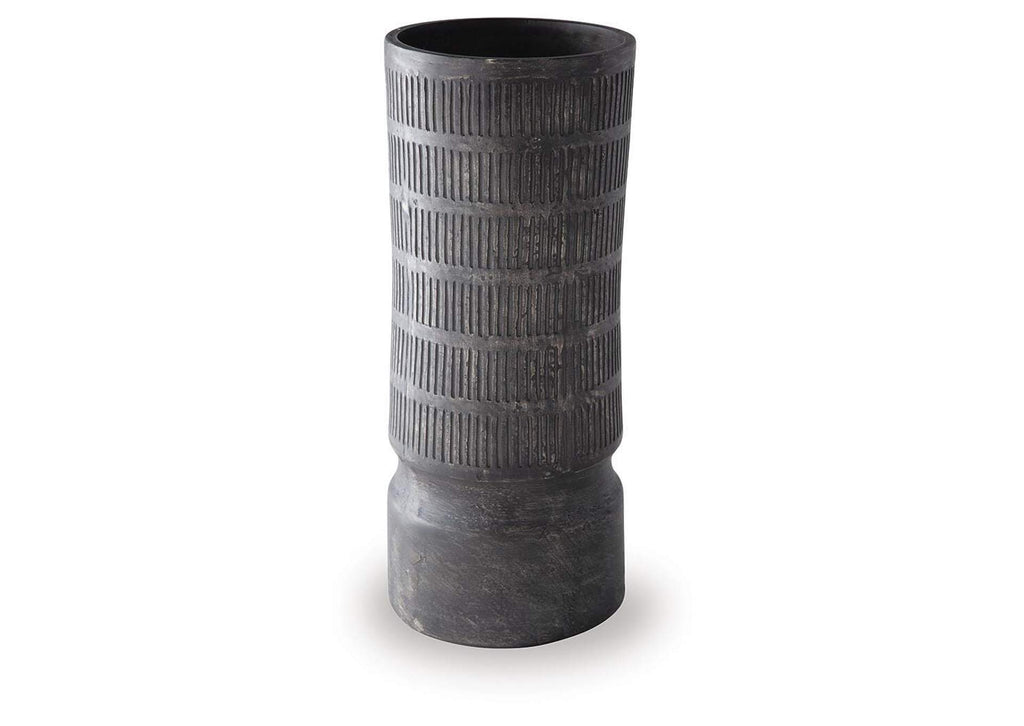 Beninworth Vase