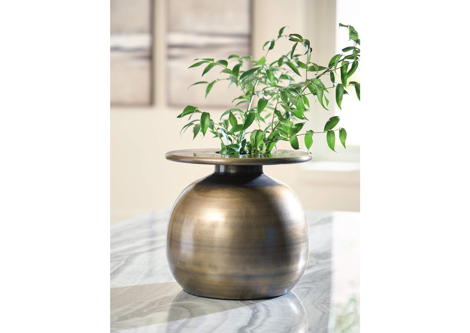 Fedorleigh Vase