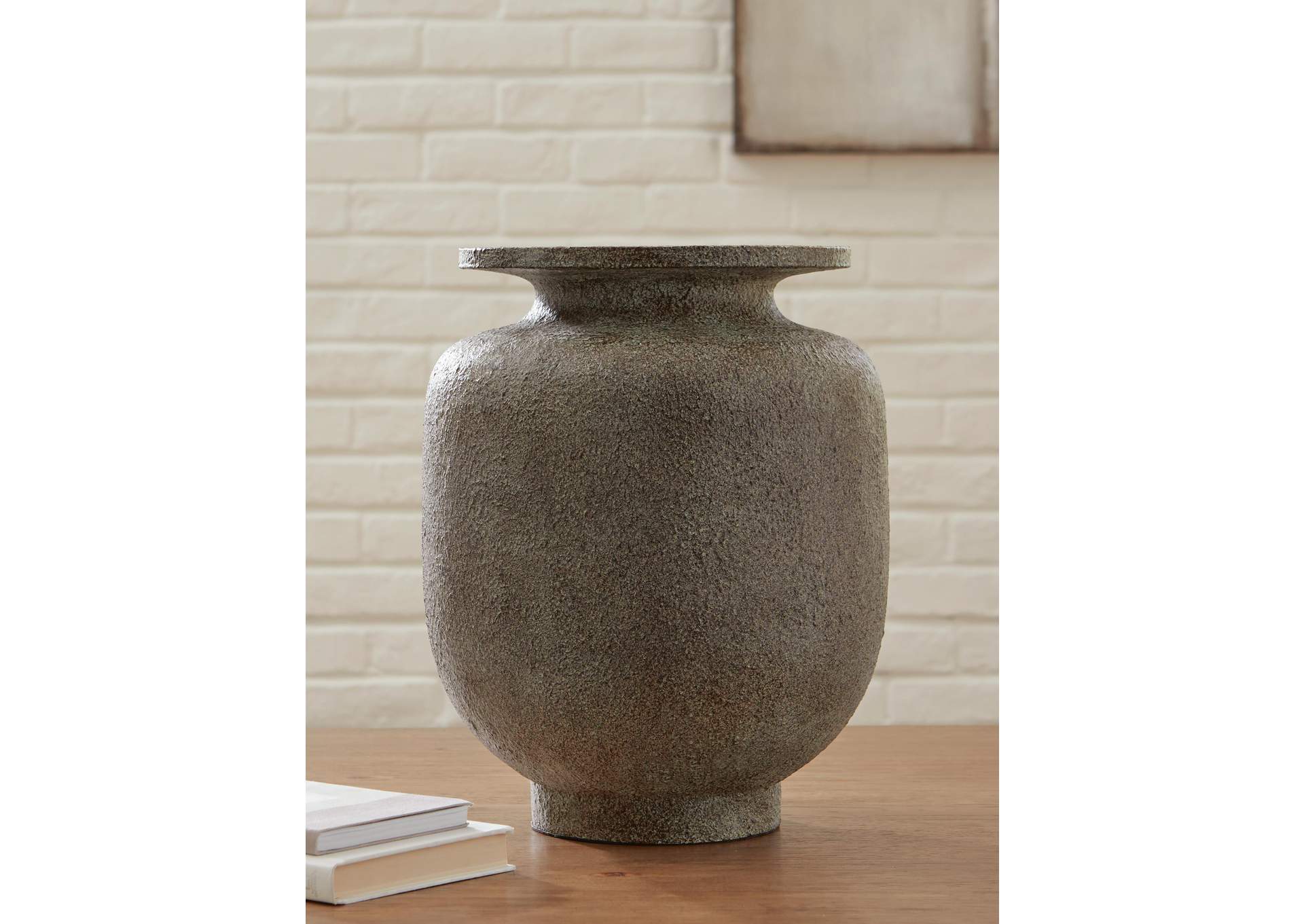 Jedwick Vase