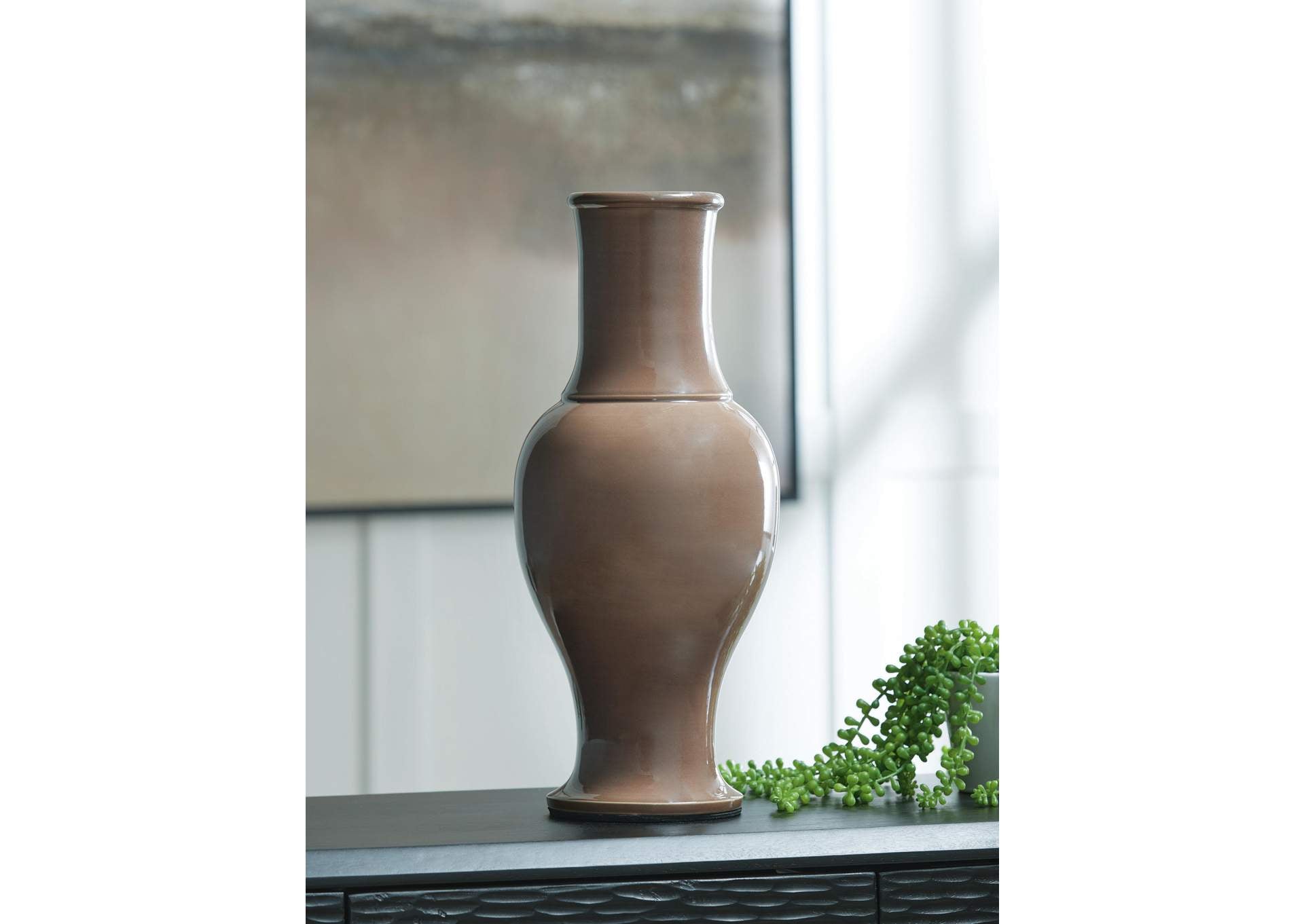 Tillmer Vase