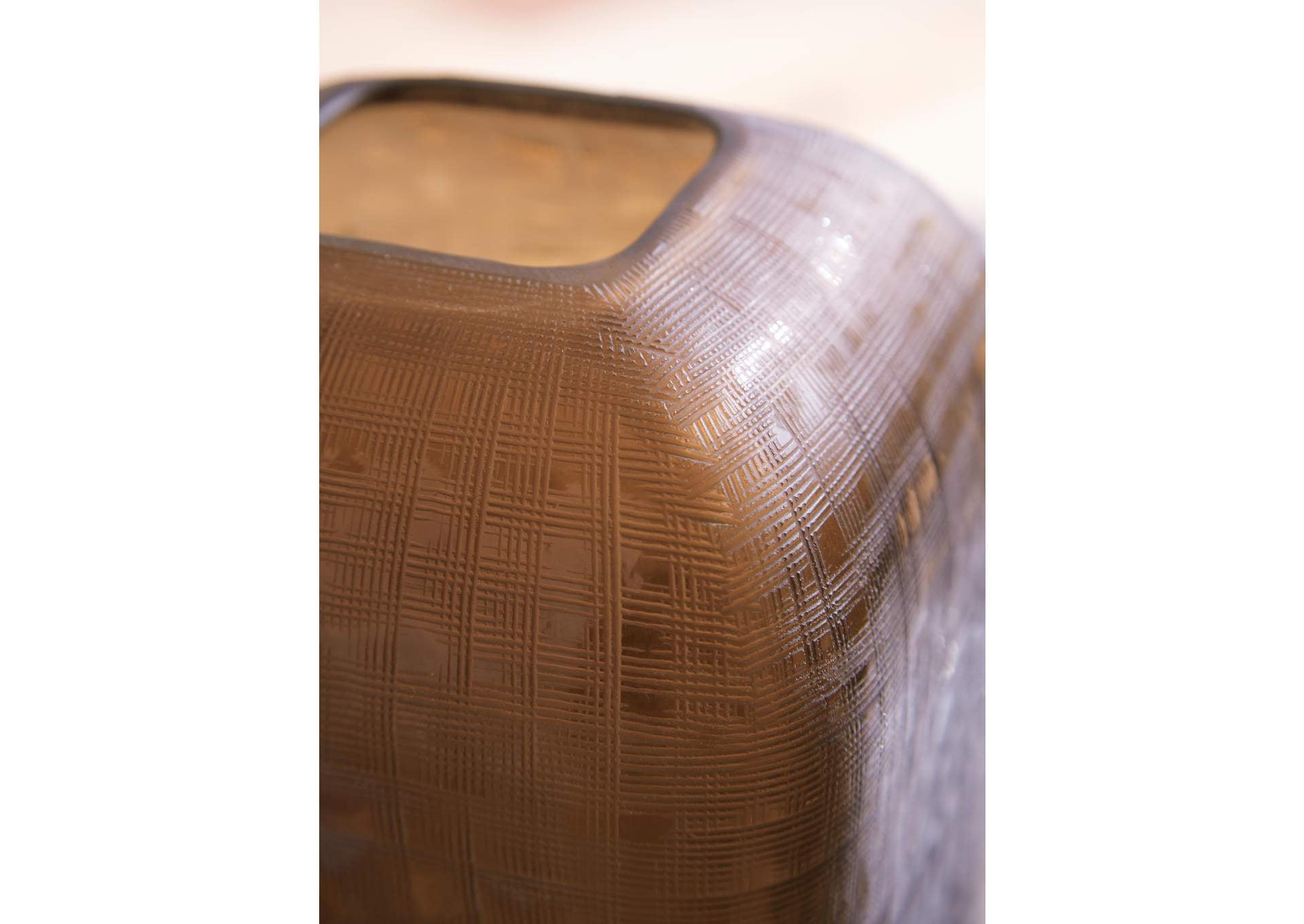 Capard Vase detail