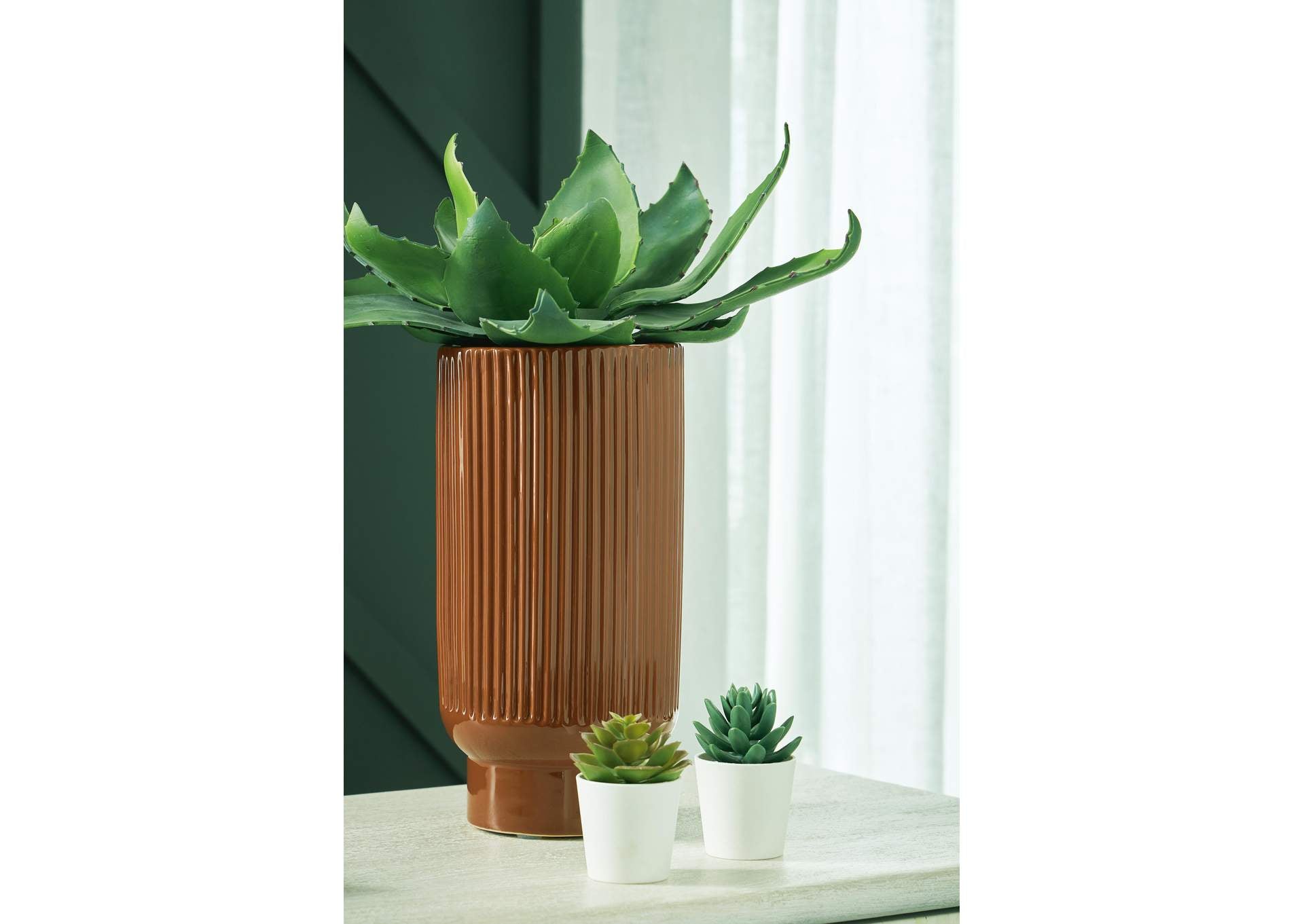 Avalyah Vase (Set of 2)