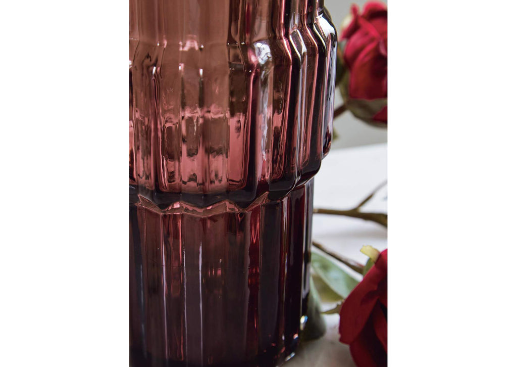 Dorlow Vase (Set of 2) detail