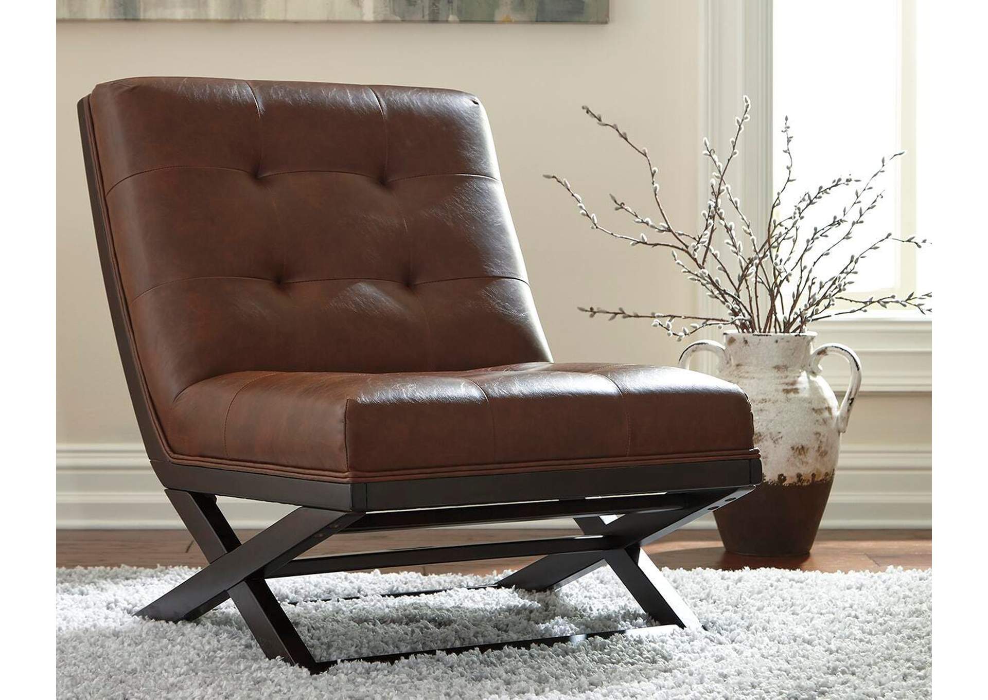 Sidewinder Accent Chair room view