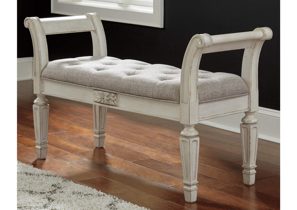 Realyn Accent Bench room view