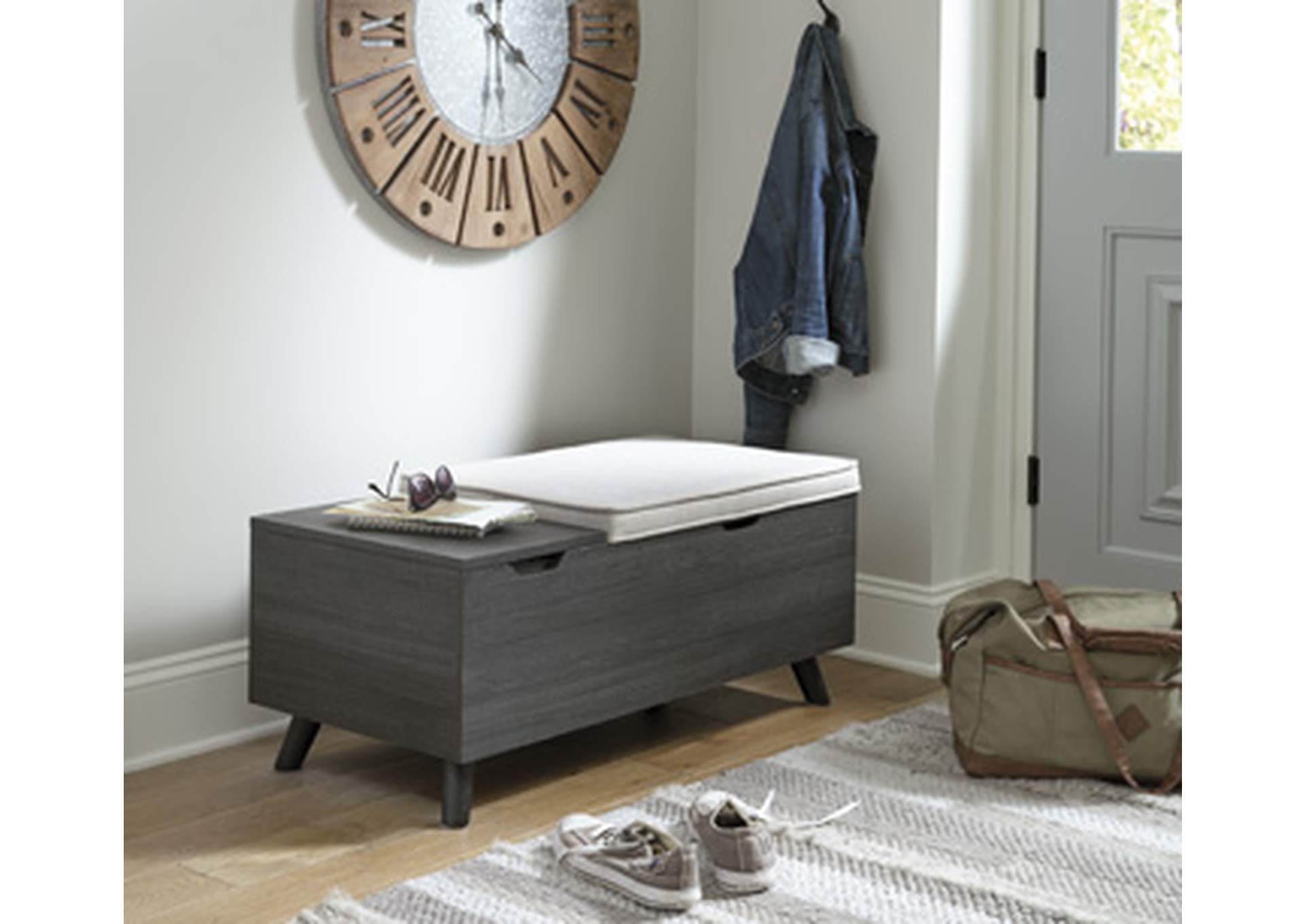 Yarlow Storage Bench