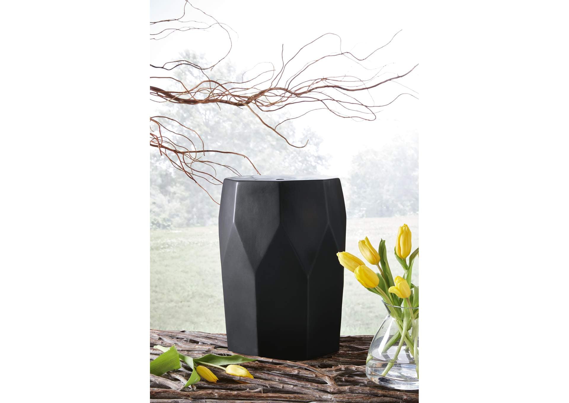 Rhysworth Stool