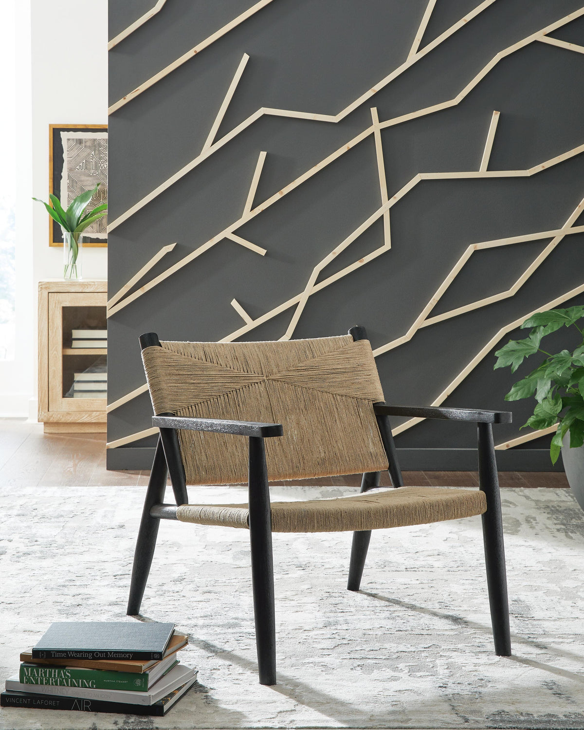 Halfmore Accent Chair in Black/Natural, alternate view 3