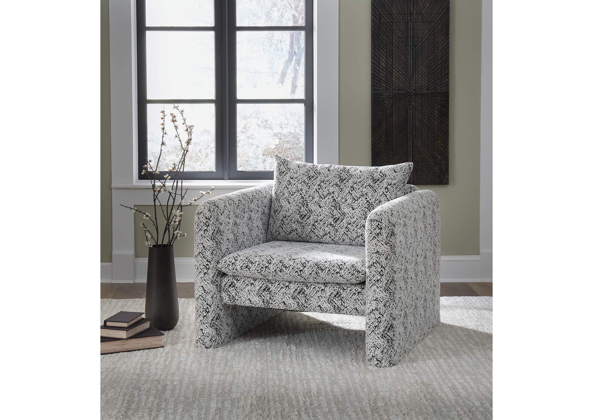Kenbell Accent Chair