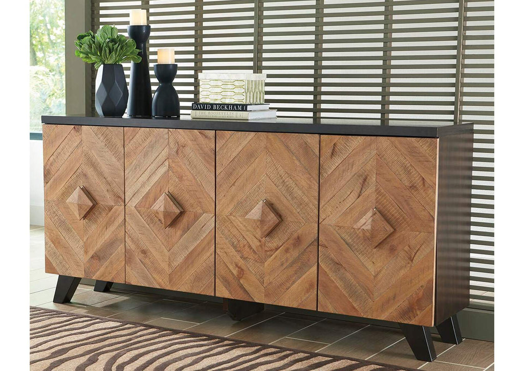 Robin Ridge Accent Cabinet room view