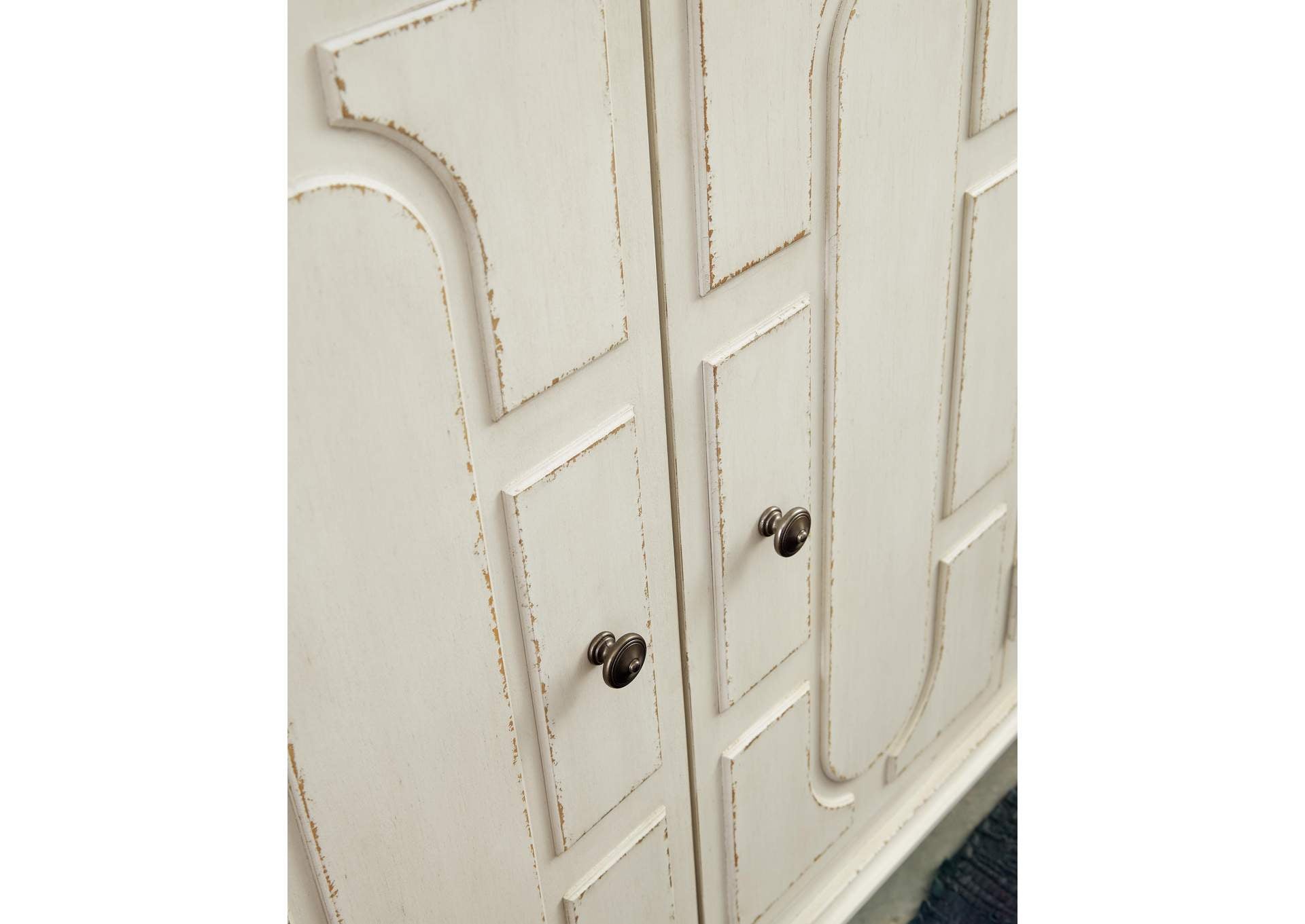 Roranville Accent Cabinet detail