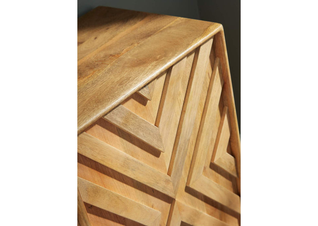 Cadewick Accent Cabinet detail