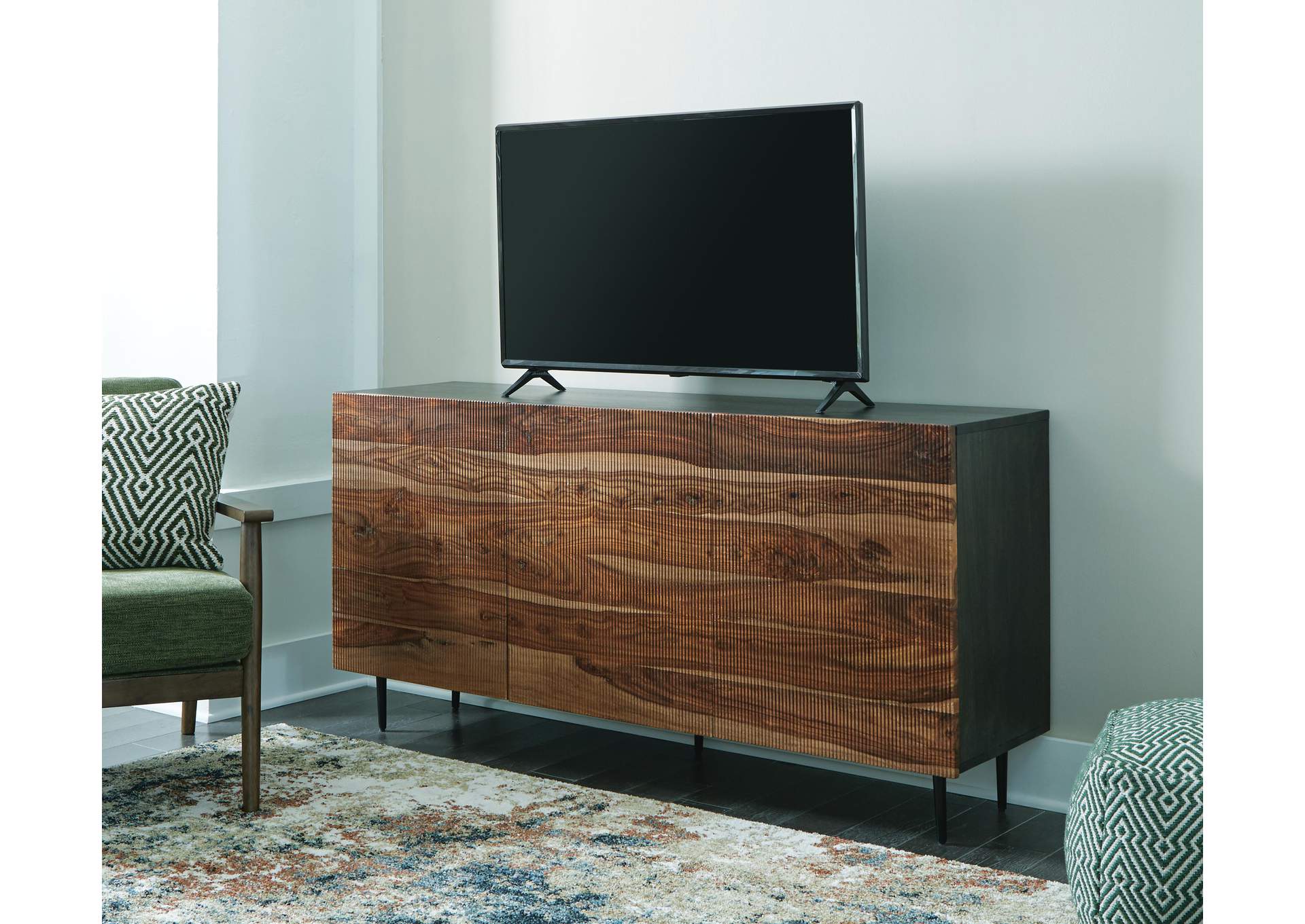 Darrey Accent Cabinet