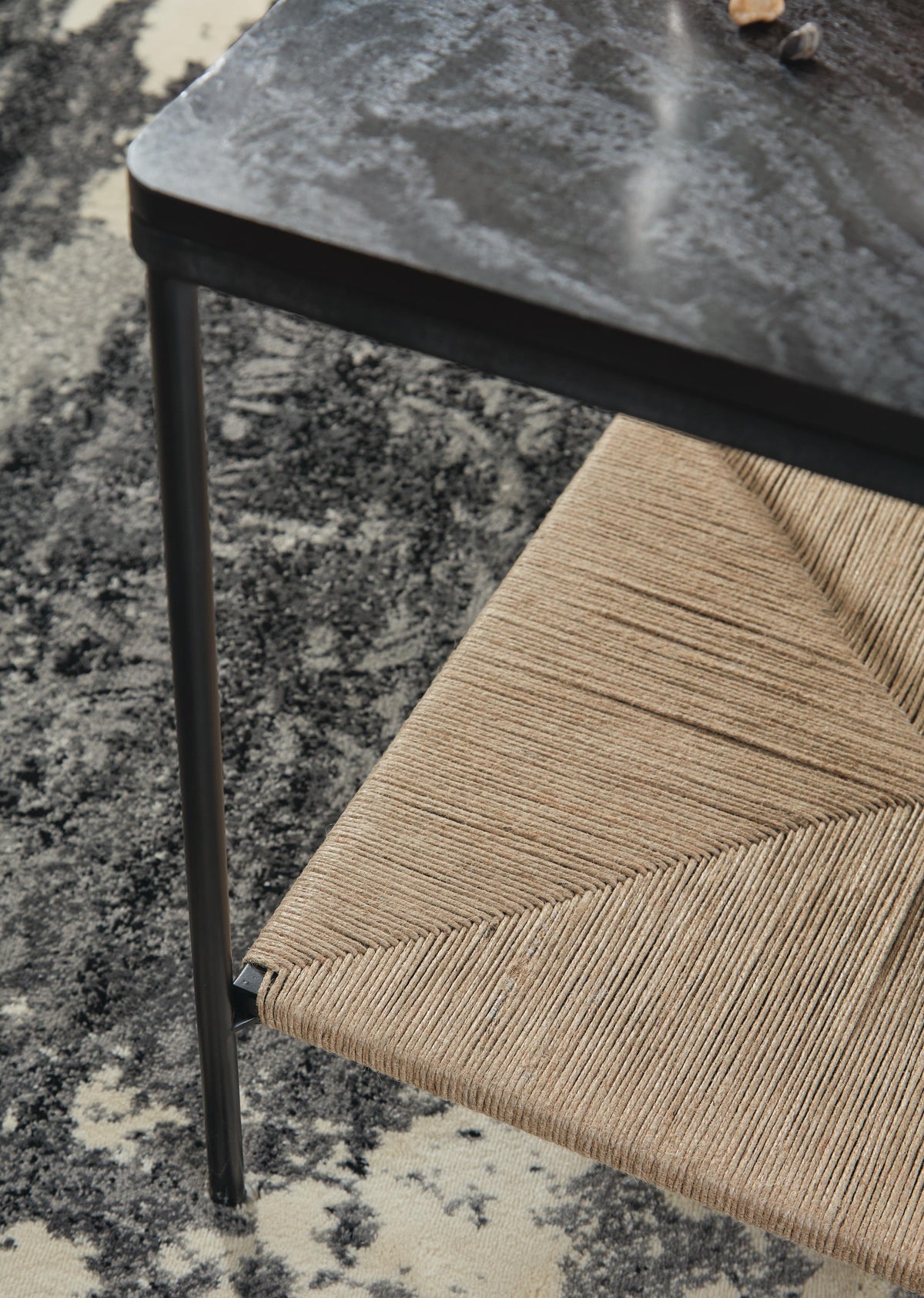 Minrich Accent Table in Black/Natural, detail view