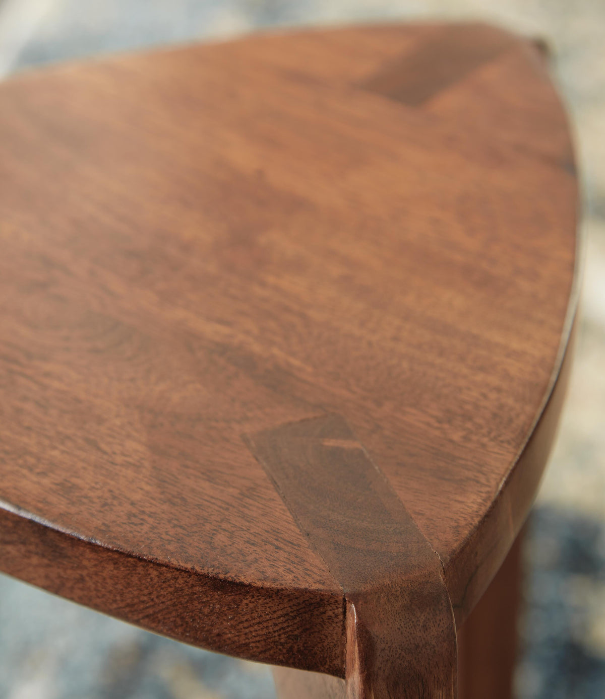 Brynnleigh Accent Table (Set of 2) in Medium Brown, top view