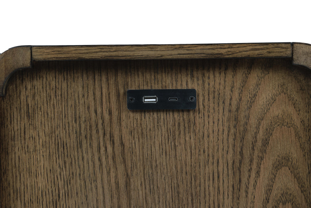 Jensworth Accent Table in Brown, detail view