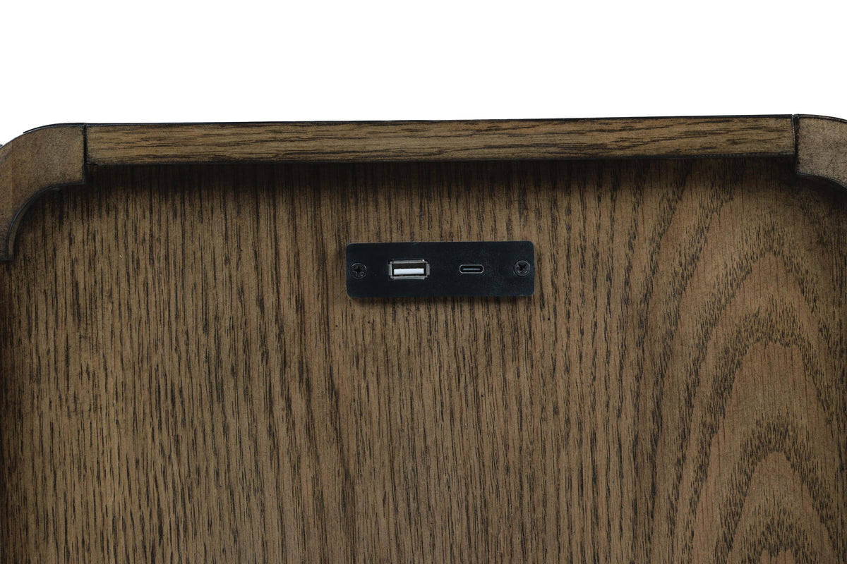 Jensworth Accent Table in Brown, detail view