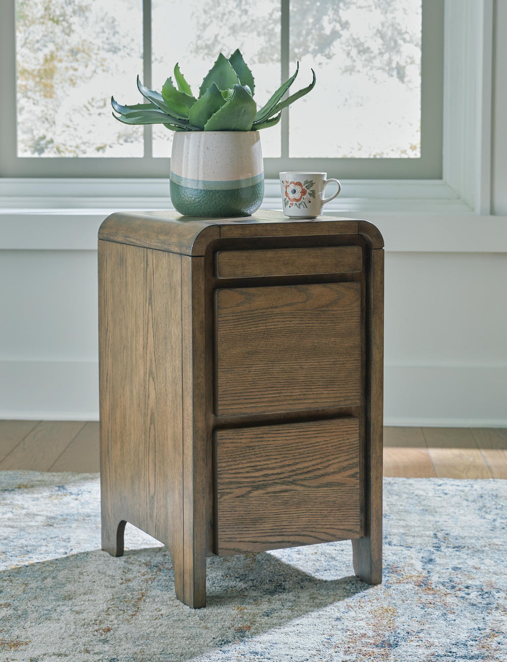 Jensworth Accent Table in Brown, alternate view 3