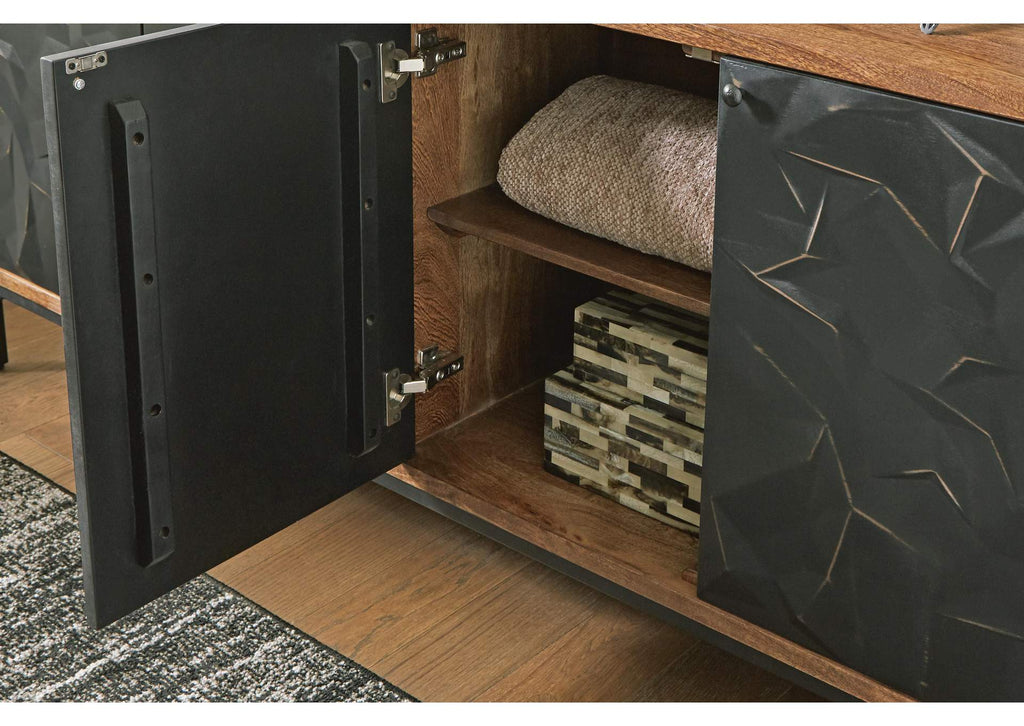 Dorannby Accent Cabinet detail