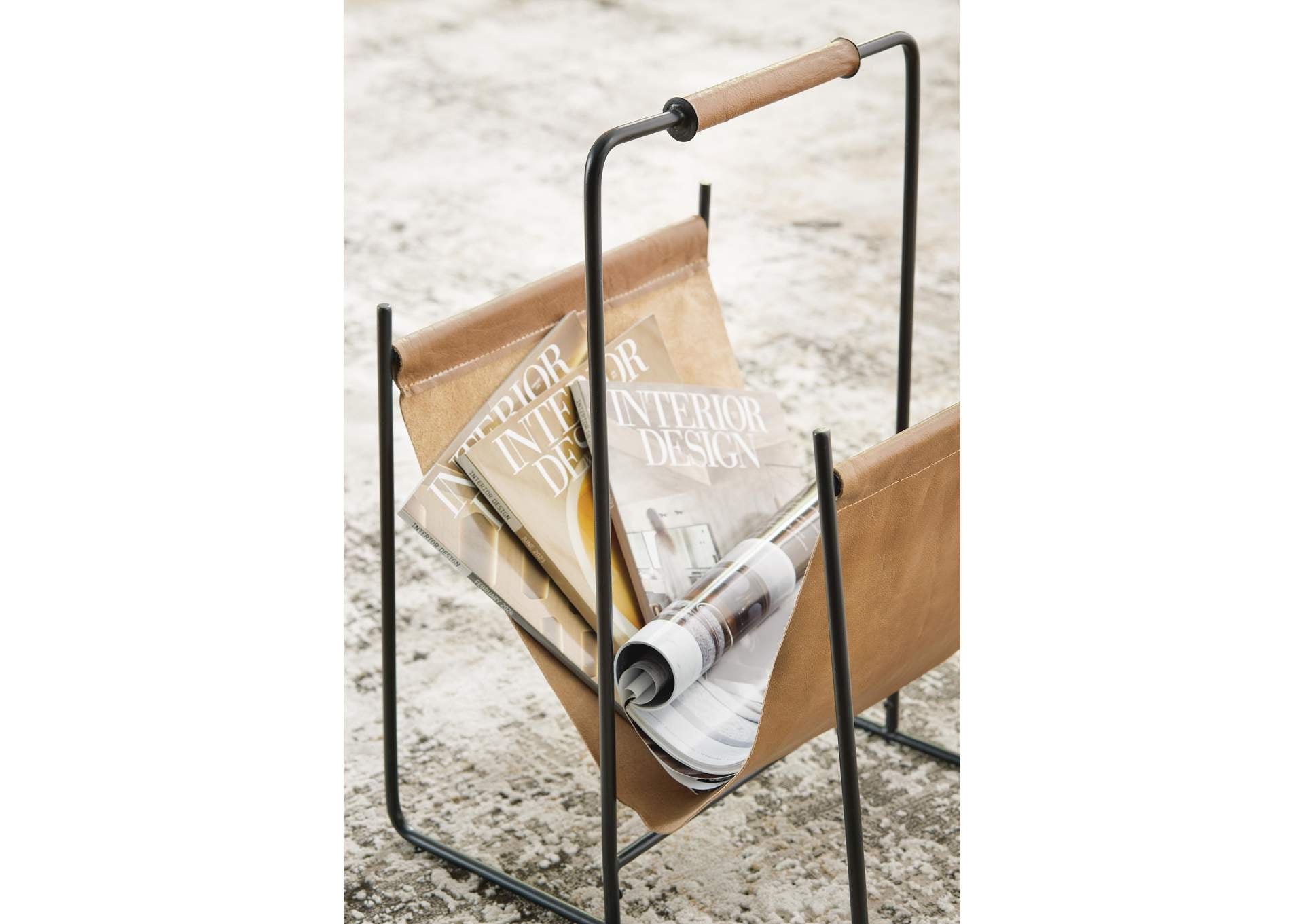 Faronworth Magazine Rack detail