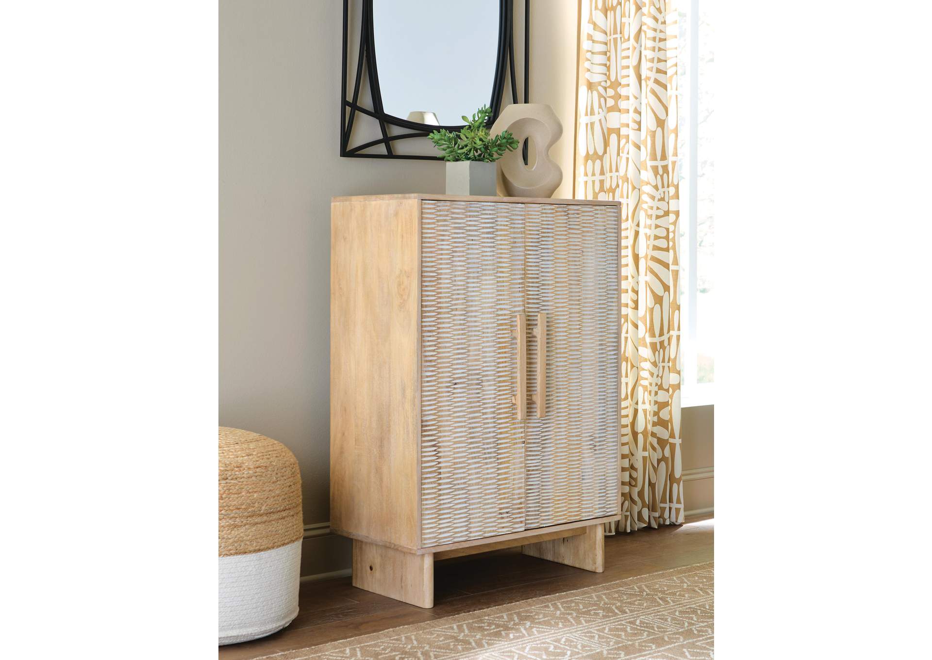Dallinbury Accent Cabinet