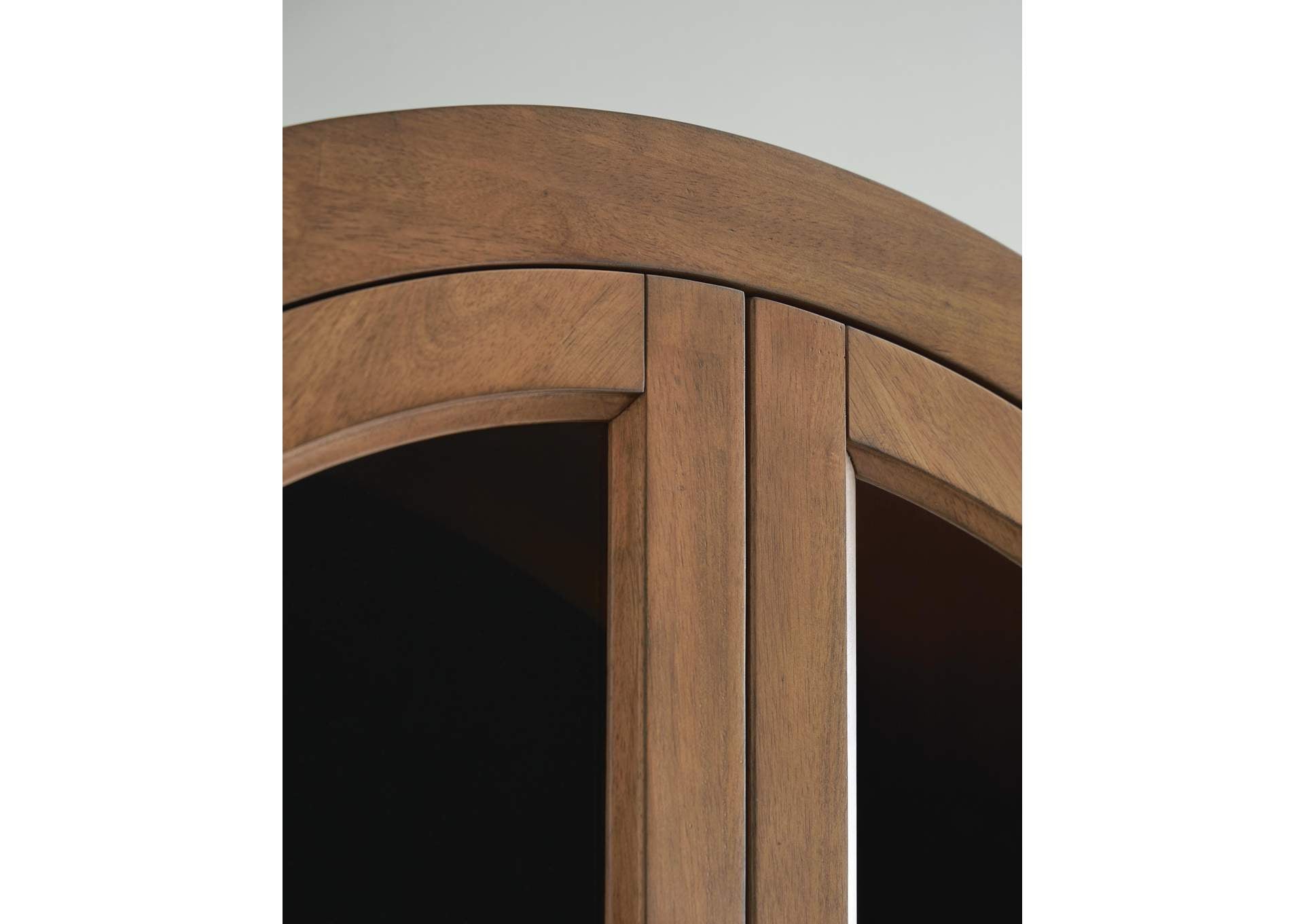 Dagandale Accent Cabinet detail