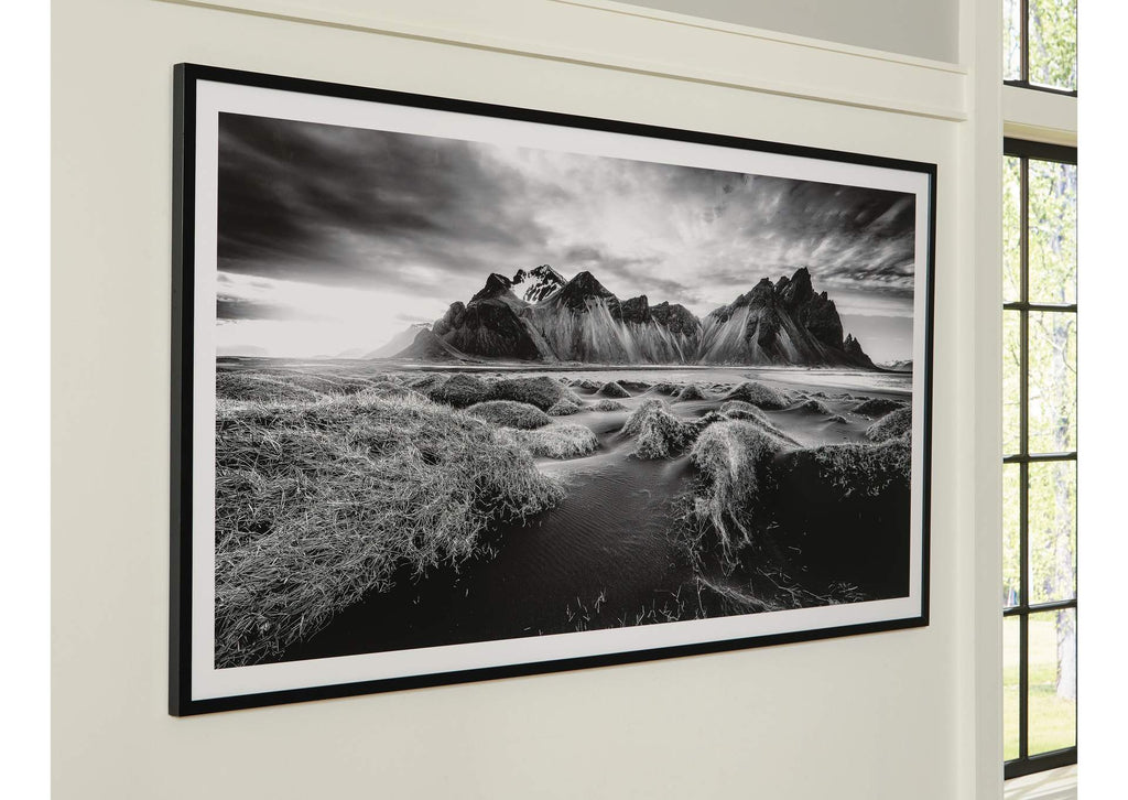 Delstone Wall Art