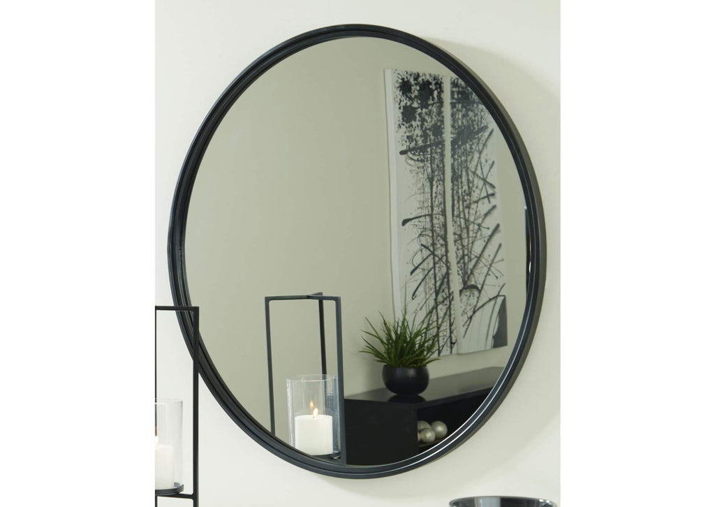 Brocky Accent Mirror room view