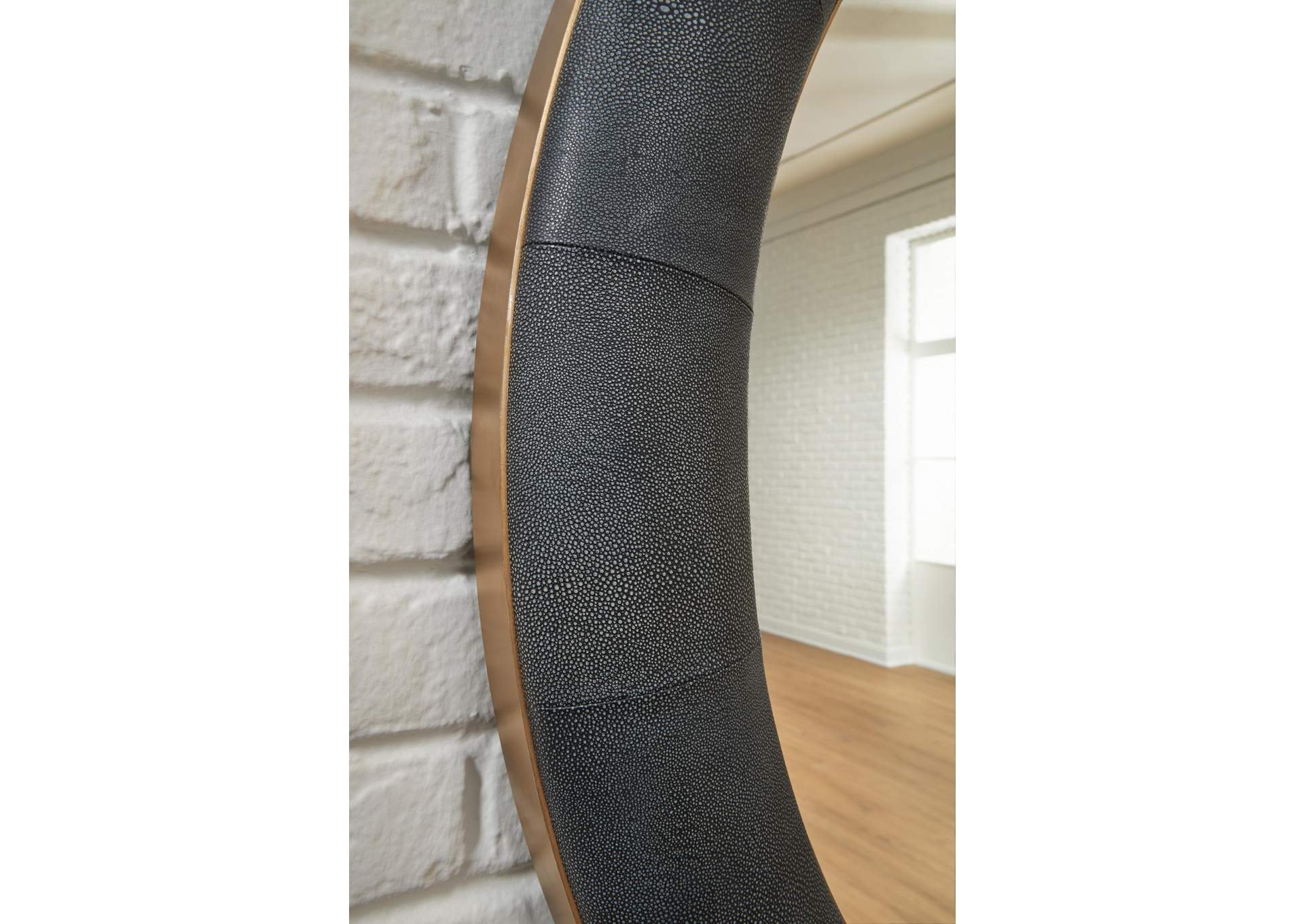Corinsworth Accent Mirror detail
