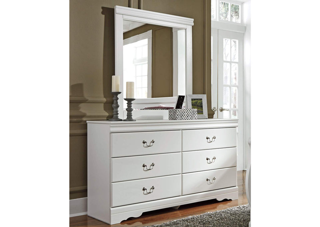 Anarasia Queen Sleigh Bed with Mirrored Dresser and Nightstand room view