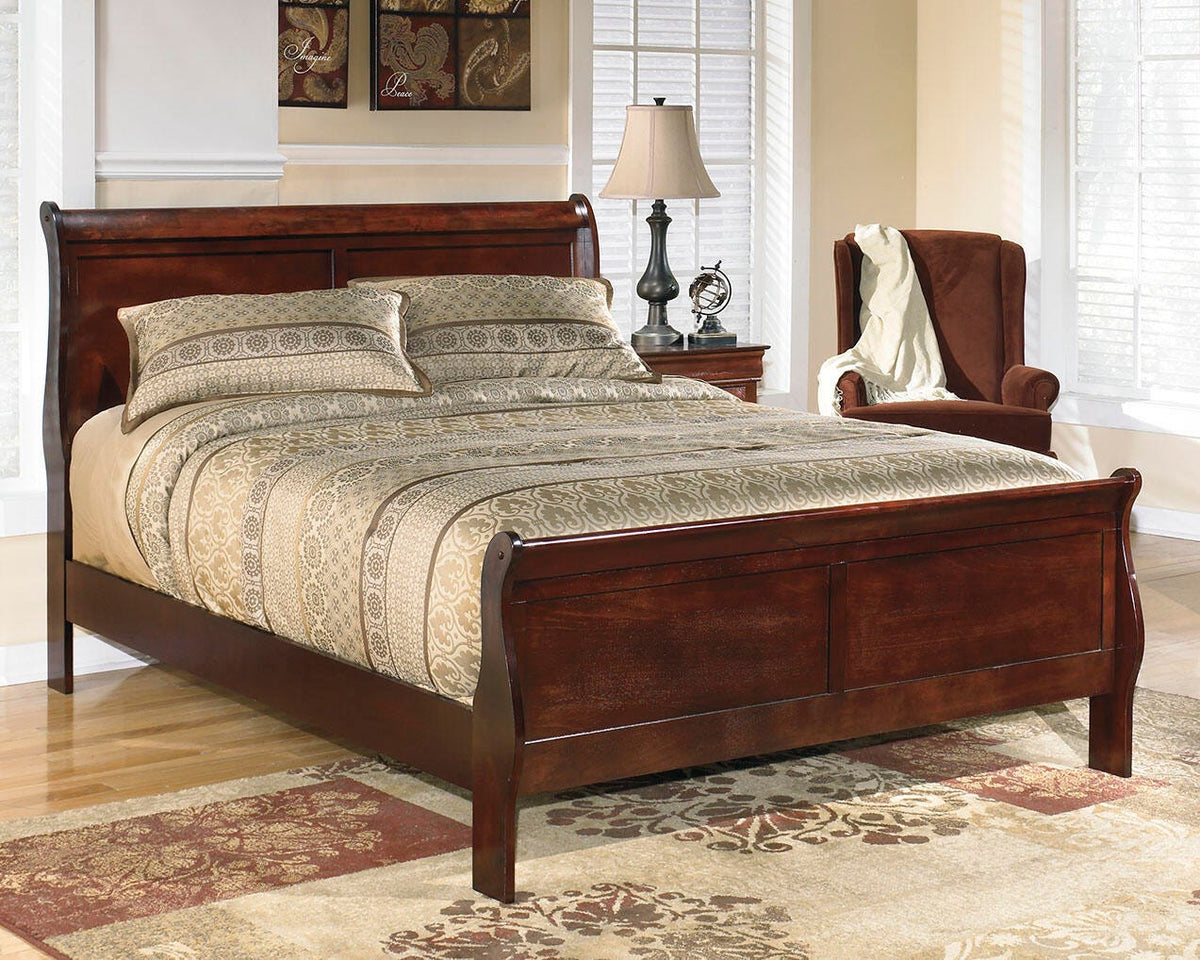 Alisdair King Sleigh Bed in Reddish Brown, lifestyle view