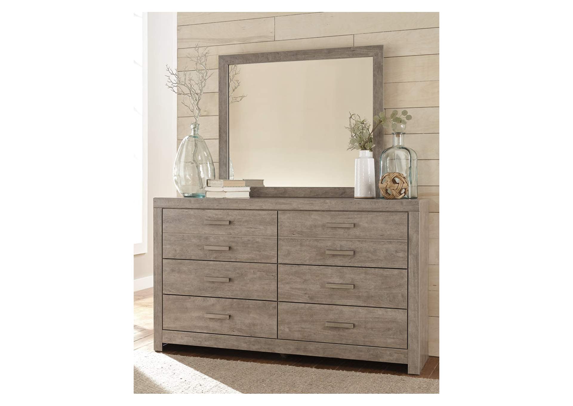 Culverbach Queen Panel Bed with Mirrored Dresser, Chest and Nightstand room view