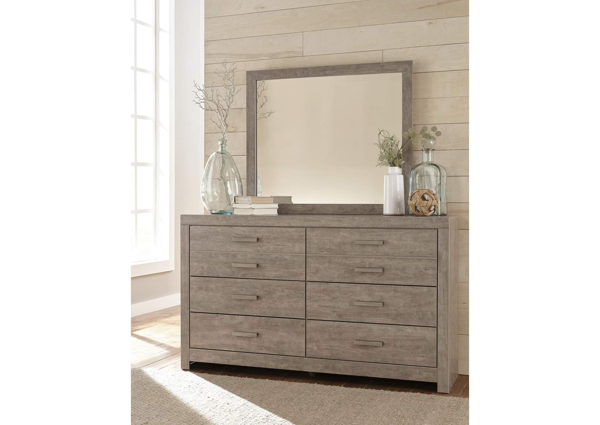 Culverbach Full Panel Bed with Mirrored Dresser