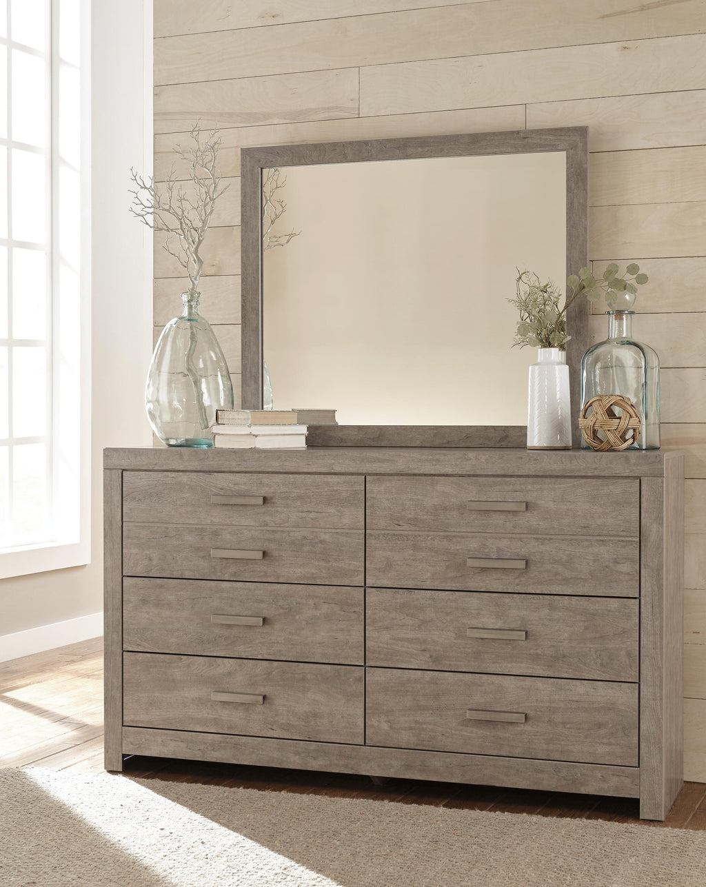 Culverbach Dresser in Gray, alternate view 6