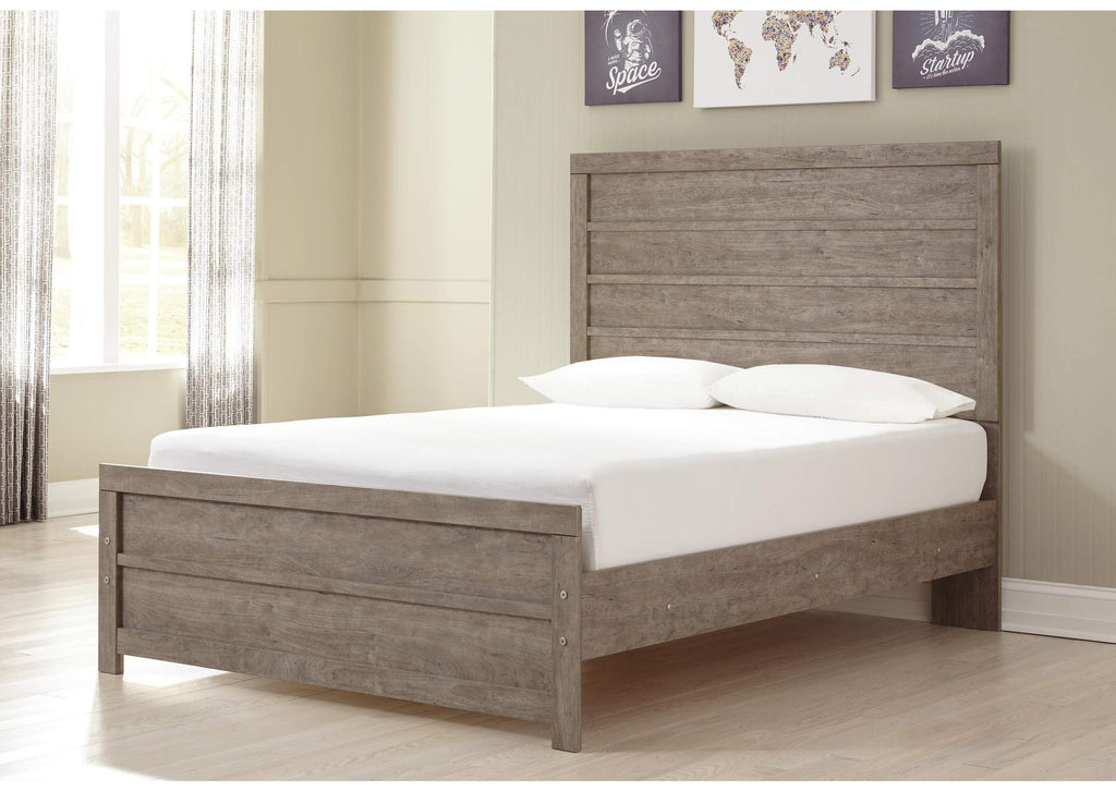 Culverbach Full Panel Bed with Mirrored Dresser and 2 Nightstands