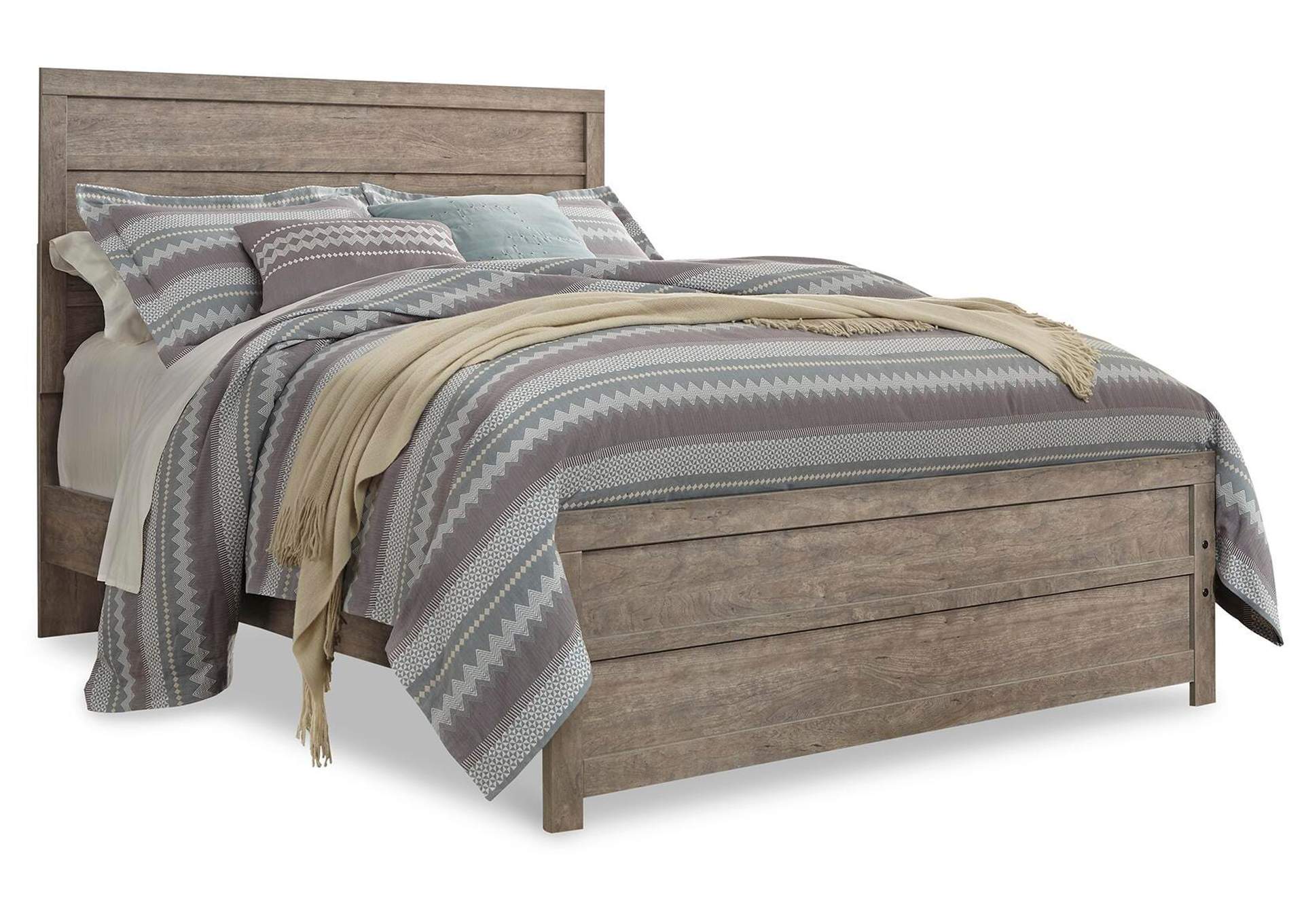 Culverbach Queen Panel Bed with Mirrored Dresser and 2 Nightstands