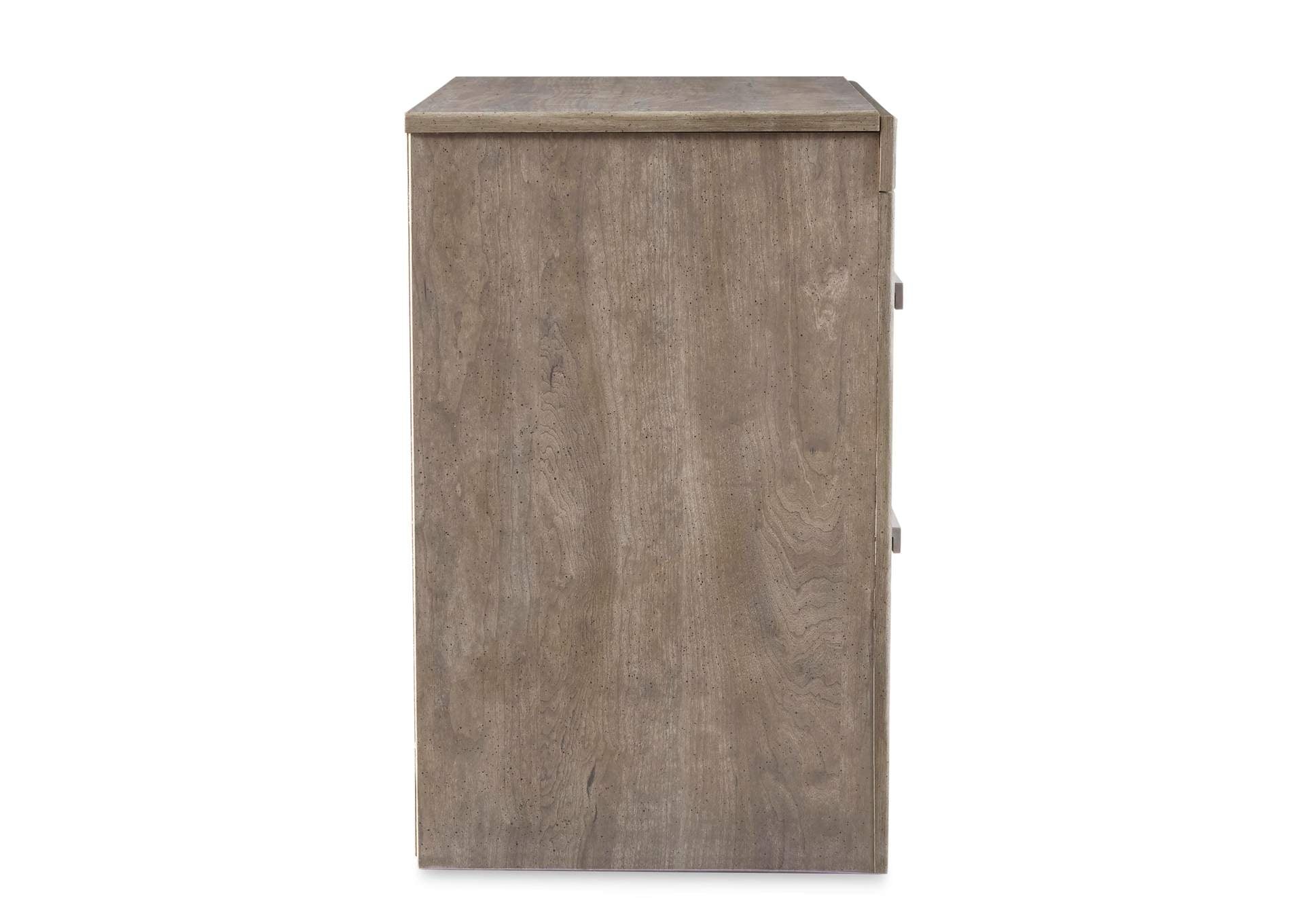 Culverbach Queen Panel Bed and Nightstand side view