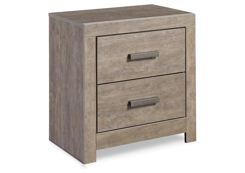 Culverbach King Panel Bed with Mirrored Dresser, Chest and 2 Nightstands